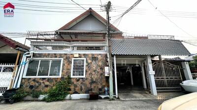 ขาย - ขายหอพักขนาด 8 ห้อง ผู้เช่าเต็ม Gross Rental Yield 6.8% โซน พัทยาเหนือ เยื้อง Home Pro พัทยา, ชลบุรี