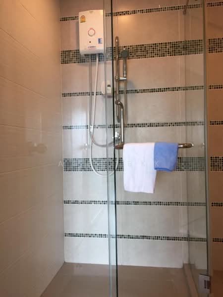 Centric Sathorn-St Louis, Bangkok, Sathorn Nua Road, Yan Nawa, Sathon, Bangkok, 1 Bedroom, 37 sqm, Condo For Rent, by Agentbkk, 11781453 - DDproperty.com