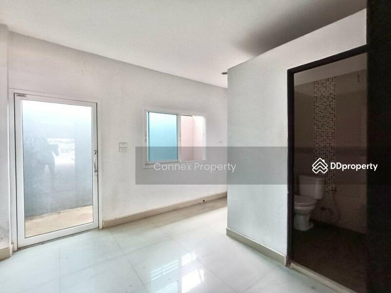 ขาย - Commercial building Seatown Modern Place อาคารพาณิชย์ ซีทาวน์โมเดร์นเพลส, สุราษฎร์ธานี