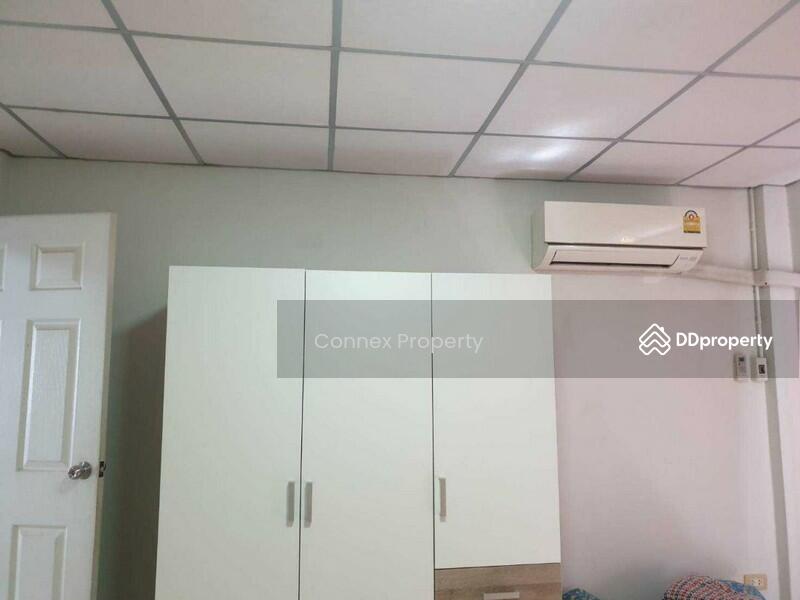ขาย - 2-storey townhouse, Nakhon Pathom ทาวน์เฮ้าส์ 2 ชั้น นครปฐม, นครปฐม
