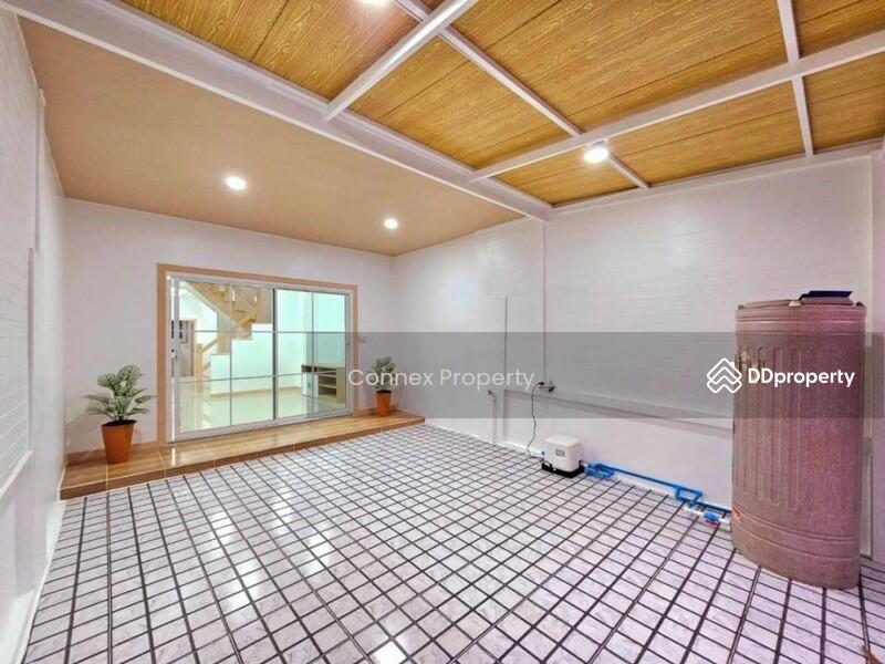 ขาย - บ้านยิ่งโอฬาร : Baan Ying Olan, กรุงเทพ