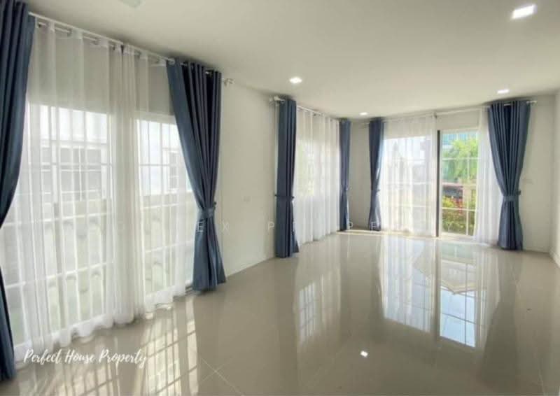Golden Neo Ramintra-Wongwaen : โกลเด้น นีโอ รามอินทรา-วงแหวน, กรุงเทพ, 98 ซอย 81, รามอินทรา, คันนายาว, กรุงเทพ, 136 ตร.ม., บ้านเดี่ยว ขาย, โดย Connex Property, 11781967 - DDproperty.com