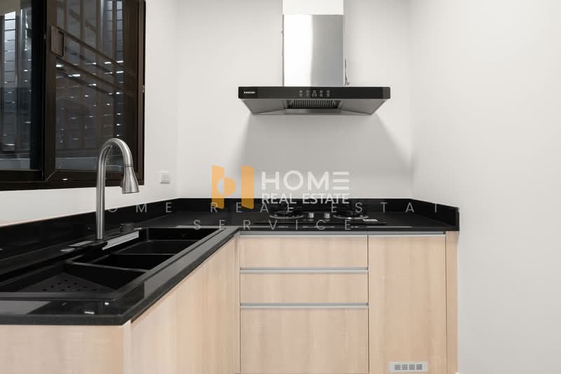 Baan Klang Muang Rama 9-Ramkhmahaeng, Bangkok, Soi Ramkhamhaeng 39, Phlapphla, Wang Thonglang, Bangkok, 3 Bedrooms, 160 sqm, Townhouse For Sale, by HOME Real Estate Service, 11782512 - DDproperty.com