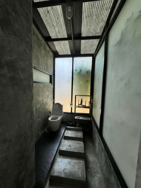 12R0440 This house for rent 3 bedroom 4 bathroom 85,000/month at thalang have fully furnished, Phuket, Thep Krasattri, Thalang, Phuket, 3 Bedrooms, 200 sqm, Single Detached House For Rent, by PK LIFE Property, 11783162 - DDproperty.com