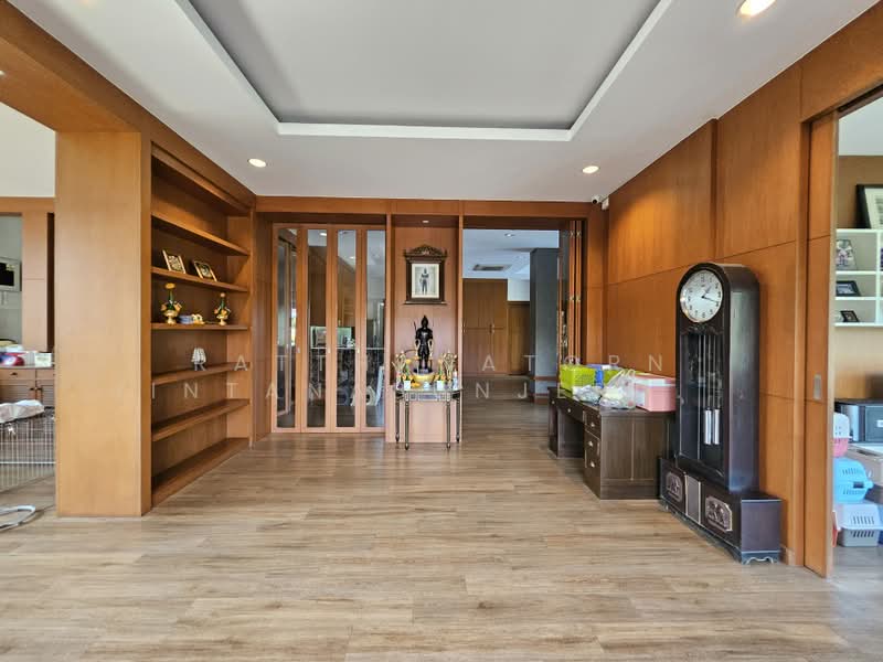 บ้านเดี่ยวหรู เพชรเกษม 88 พร้อมสระว่ายน้ำ ใกล้เดอะมอลล์บางแค และ MRT หลักสอง, กรุงเทพ, เพชรเกษม 88, บางแคเหนือ, บางแค, กรุงเทพ, 650 ตร.ม., บ้านเดี่ยว ขาย, โดย TREBA - Jenny, 11783429 - DDproperty.com
