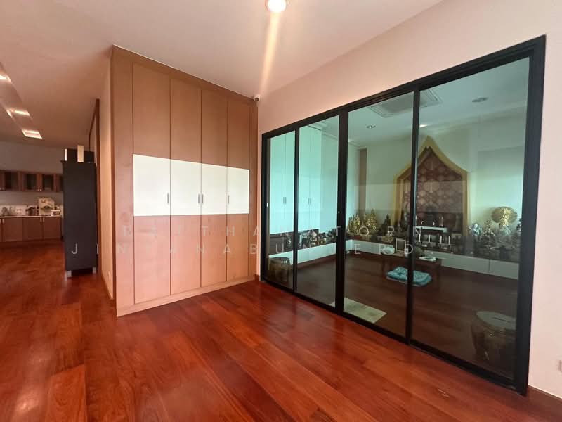 บ้านเดี่ยวหรู เพชรเกษม 88 พร้อมสระว่ายน้ำ ใกล้เดอะมอลล์บางแค และ MRT หลักสอง, กรุงเทพ, เพชรเกษม 88, บางแคเหนือ, บางแค, กรุงเทพ, 650 ตร.ม., บ้านเดี่ยว ขาย, โดย TREBA - Jenny, 11783429 - DDproperty.com