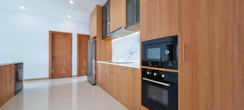 3 Bedrooms New Pool Villa in Mabprachan - Pattaya for Sale, Chon Buri (Pattaya), Nong Pru, Bang Lamung (Pattaya), Chon Buri (Pattaya), 3 Bedrooms, 338 sqm, Villa For Sale, by PLC Real Estate, 11783724 - DDproperty.com