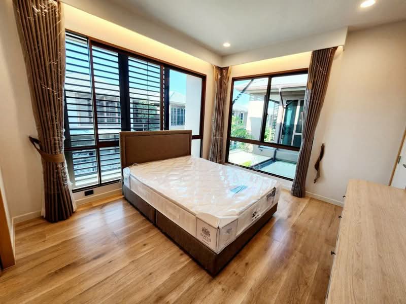 Burasiri Krungthep Kreetha, Bangkok, 95 Soi Pracha Ruam Chai, Hua Mak, Bang Kapi, Bangkok, 4 Bedrooms, 330 sqm, Single Detached House For Sale, by Jomchanok Aswavibul, 11783952 - DDproperty.com