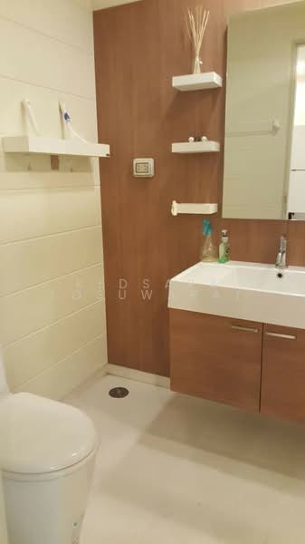 Q House Condo Sathorn, Bangkok, Thonburi Road, Khlong Ton Sai, Khlong San, Bangkok, 1 Bedroom, 40 sqm, Condo For Rent, by Kedsara Losuwarat, 11784007 - DDproperty.com