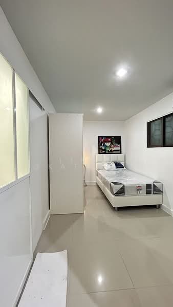 Sriwara Garden Condominium, Bangkok, 1205 Soi Town in Town, Wang Thonglang, Wang Thonglang, Bangkok, 2 Bedrooms, 87 sqm, Condo For Rent, by Line: @katagent, 11784203 - DDproperty.com