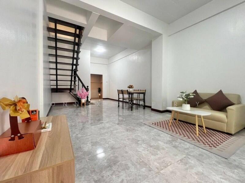 Suan Thong Villa 7 : สวนทอง วิลล่า 7, ปทุมธานี, ถนน ไสวประชาราษฎร์, ลาดสวาย, ลำลูกกา, ปทุมธานี, 85 ตร.ม., ทาวน์เฮ้าส์ ขาย, โดย Connex Property, 11784652 - DDproperty.com