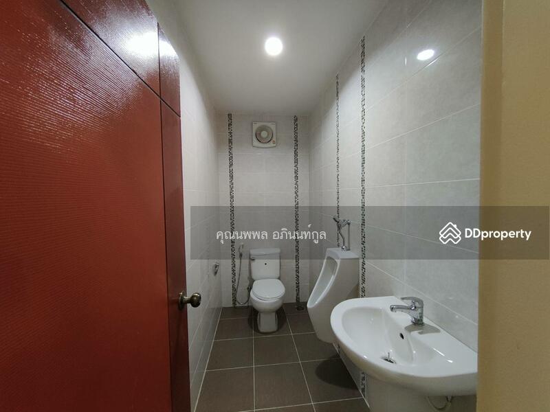 For Rent - Rent room, Chinatown Salaya Project, Size 4*8.5 meters for office, store, stock, house, Nakhon Pathom