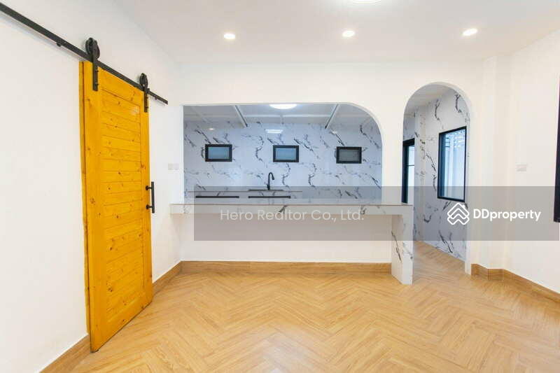 For Sale - For Sale Bangkok Home Office Sutthisan Winitchai MRT Sutthisan Huai Khwang BRE23734, Bangkok