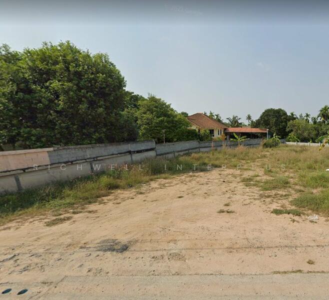 Land for sale in Nong Pla Lai, 154.5 sq.w., filled in, next to Soi Nong Hua Raet,, Chon Buri (Pattaya), Nong Pla Lai, Bang Lamung (Pattaya), Chon Buri (Pattaya), , 616 sqm, Land For Sale, by RICHWELL INTERPLUS, 11785780 - DDproperty.com