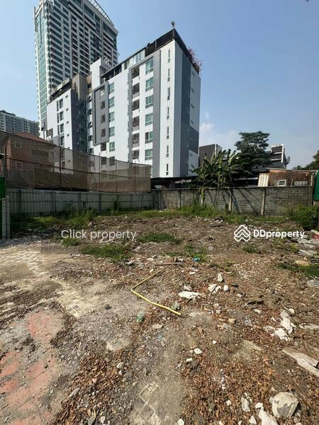 For Sale - Land for sale Rama 4, Kluai Nam Thai, 100 meters into the alley, Bangkok