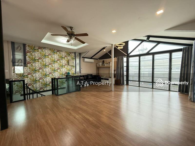 For Sale - House with restaurant business, Ao Udom, Laem Chabang, Chon Buri