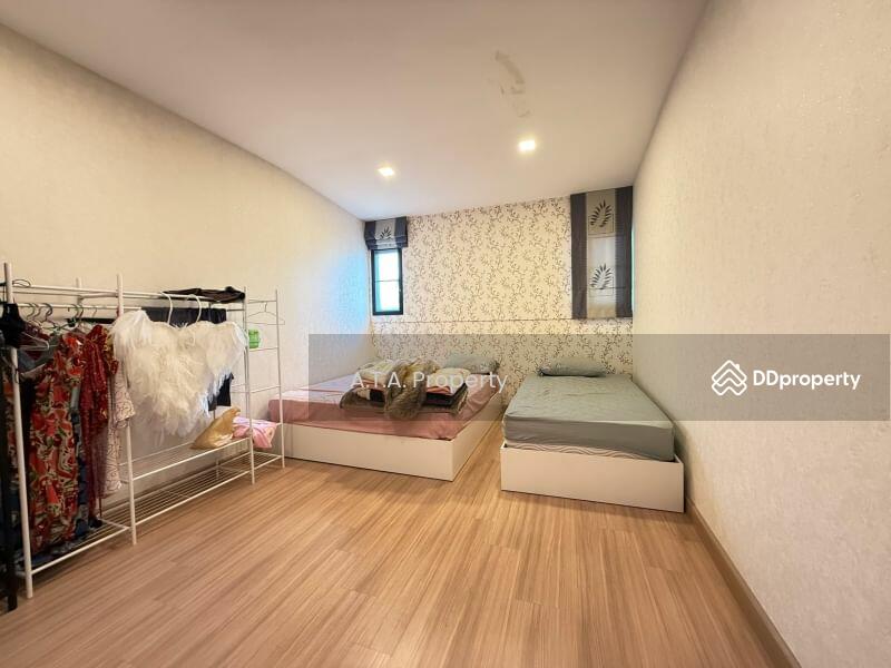 For Sale - House with restaurant business, Ao Udom, Laem Chabang, Chon Buri
