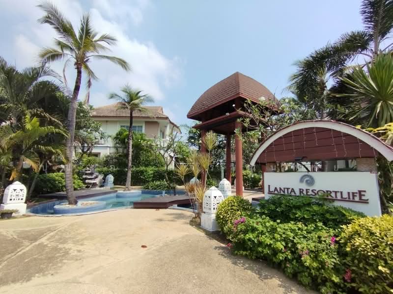 Atoll Lanta Resort Life Bangna – Wongwaen, Samut Prakan, Soi 1 Kanchanaphisek 53, Bangphli Yai, Bang Plee, Samut Prakan, 3 Bedrooms, 200 sqm, Single Detached House For Sale, by ปุณณภา นารานนทชัย, 11787637 - DDproperty.com