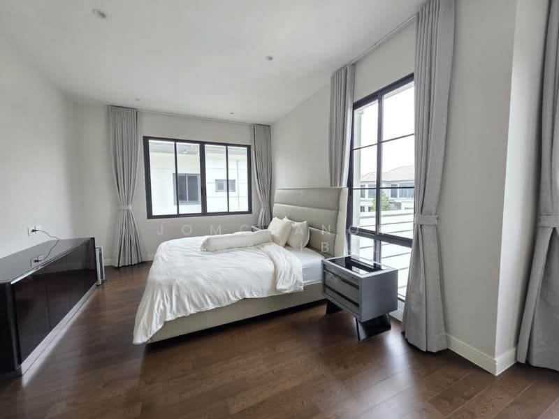 Narasiri Krungthep Kreetha, Bangkok, 69 Soi Pracha Ruamjai, Hua Mak, Bang Kapi, Bangkok, 5 Bedrooms, 687 sqm, Single Detached House For Sale, by Jomchanok Aswavibul, 11787643 - DDproperty.com