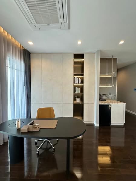 Grand Bangkok Boulevard Krungthepkritha, Bangkok, Srinakarin-Romklao Road, Khlong Sam Prawet, Lat Krabang, Bangkok, 5 Bedrooms, 604 sqm, Single Detached House For Rent, by Rattapon Sivamok, 11787649 - DDproperty.com