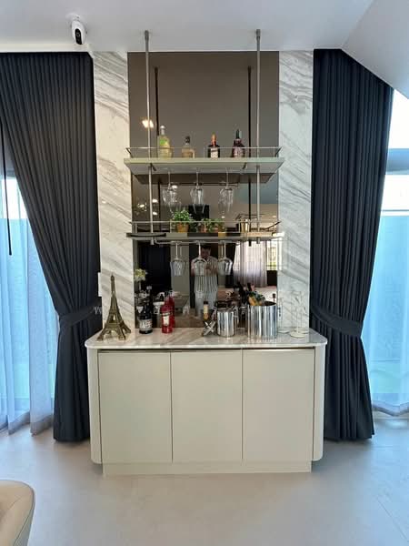 Grand Bangkok Boulevard Krungthepkritha, Bangkok, Srinakarin-Romklao Road, Khlong Sam Prawet, Lat Krabang, Bangkok, 5 Bedrooms, 604 sqm, Single Detached House For Rent, by Rattapon Sivamok, 11787649 - DDproperty.com