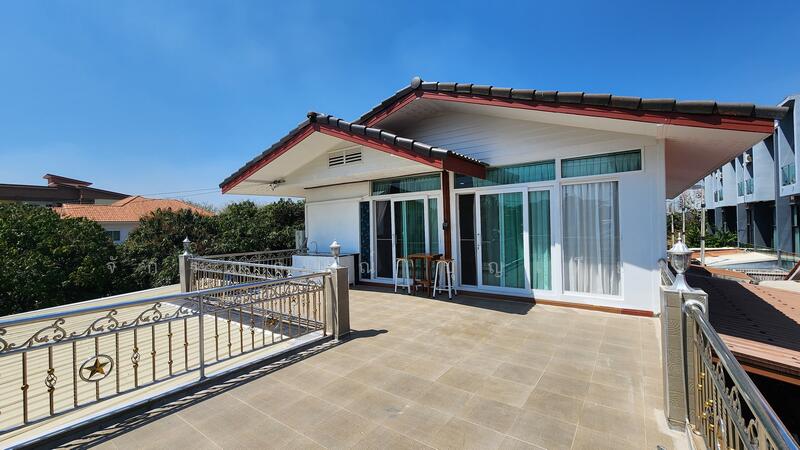 ให้เช่า - พูลวิลล่า ใกล้บึงหนองโคตร ตลาดต้นตาล ขอนแก่น ขนาด 4 ห้องนอน 3 ห้องน้ำ พร้อมสระว่ายน้ำ ให้เช่า, ขอนแก่น