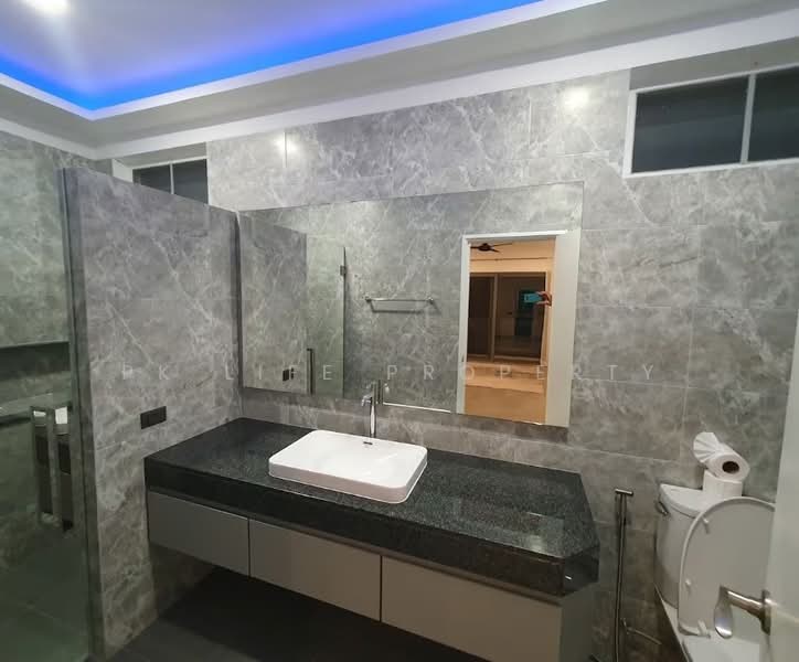 7R0880 Pool villa for rent 3 bedroom 5 bathroom 90,000/month at rawai have fully furnished, Phuket, Rawai, Muang Phuket, Phuket, 3 Bedrooms, 240 sqm, Villa For Rent, by PK LIFE Property, 11788134 - DDproperty.com