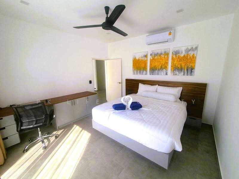 7R0880 Pool villa for rent 3 bedroom 5 bathroom 90,000/month at rawai have fully furnished, Phuket, Rawai, Muang Phuket, Phuket, 3 Bedrooms, 240 sqm, Villa For Rent, by PK LIFE Property, 11788134 - DDproperty.com
