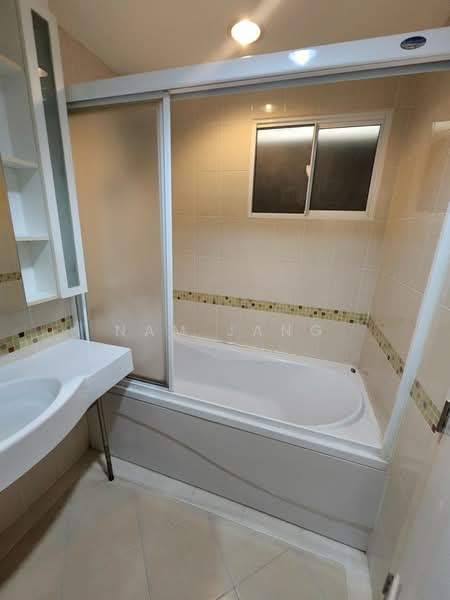 Life @ BTS Tha-Phra, Bangkok, 18 Ratchadaphisek Road, Talat Plu, Thon Buri, Bangkok, Studio, 30 sqm, Condo For Rent, by nam jang, 11788157 - DDproperty.com