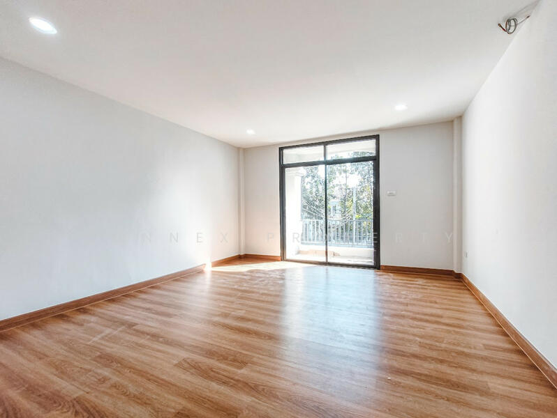 Nanthana Garden Rangsit, Pathum Thani, Soi Baan Klang, Ban Klang, Muang Pathum Thani, Pathum Thani, 3 Bedrooms, 90 sqm, Townhouse For Sale, by Connex Property, 11788405 - DDproperty.com