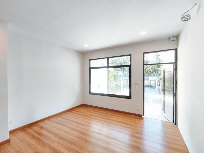 Nanthana Garden Rangsit, Pathum Thani, Soi Baan Klang, Ban Klang, Muang Pathum Thani, Pathum Thani, 3 Bedrooms, 90 sqm, Townhouse For Sale, by Connex Property, 11788405 - DDproperty.com