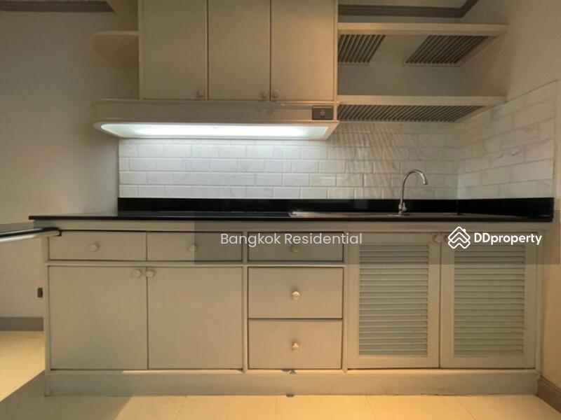 For Sale - D.S. Tower 1 Sukhumvit 33, Bangkok