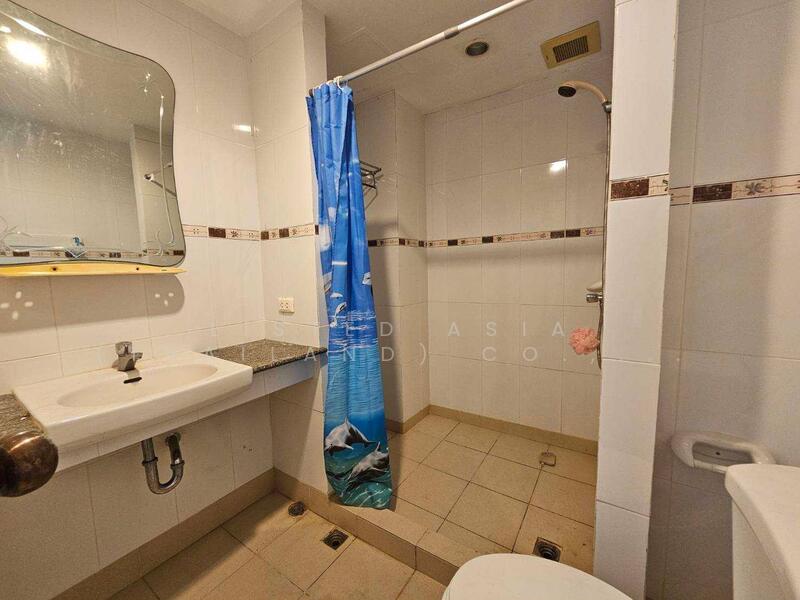 For Sale - Center Point Condominium, Chon Buri (Pattaya)