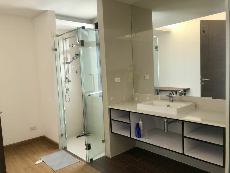 Bless Town Sukhumvit 50, Bangkok, Sukhumvit 50 Road, Phra Kanong, Khlong Toei, Bangkok, 4 Bedrooms, 240 sqm, Townhouse For Sale, by ณปภัช ธวงค์ไพ, 11788821 - DDproperty.com