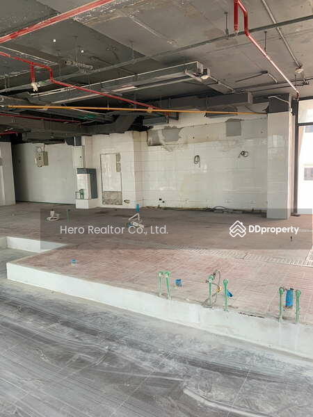 For Rent - Bangkok Retail Surawong BTS Chong Nonsi MRT Lumpini BRE23781, Bangkok
