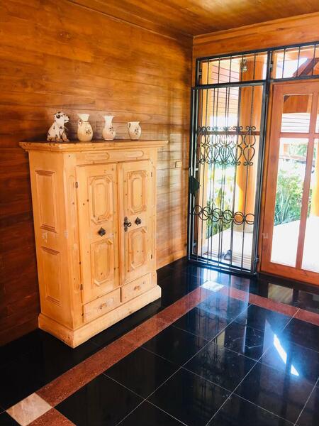 ขาย - บ้านพักตากอากาศ (สวนป่าห้วยศอก)แปลงสวยที่สุดแปลงสุดท้ายของอำเภอด่านซ้าย จังหวัดเลย, เลย