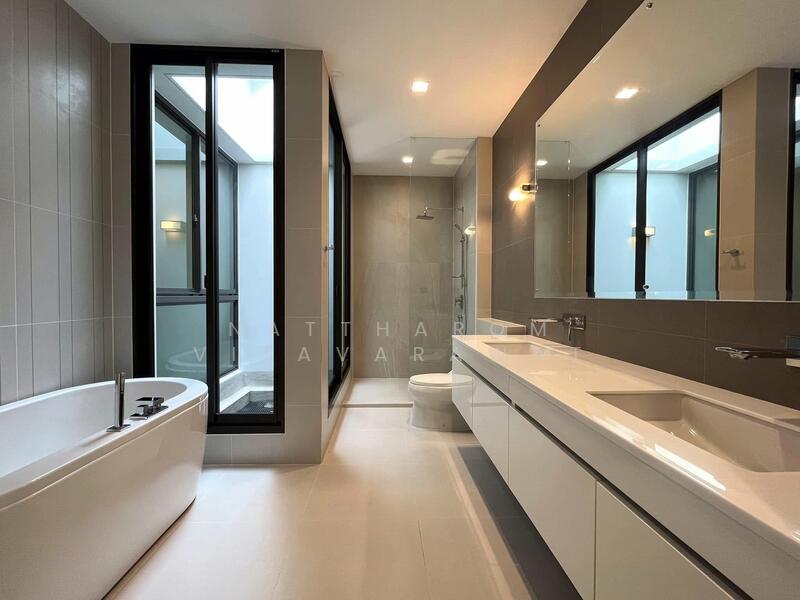 Baan Klang Muang Classe Ekkamai-Ramintra : บ้านกลางเมือง คลาสเซ่ เอกมัย-รามอินทรา, กรุงเทพ, ถนนสุคนธสวัสดิ์, ลาดพร้าว, กรุงเทพ, 346 ตร.ม., บ้านเดี่ยว ขาย, โดย Nattharom Vipavarawat, 11789311 - DDproperty.com