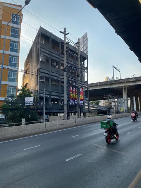 10250, Bangkok, Phra Kanong, Khlong Toei, Bangkok, , 330 sqm, Shophouse For Rent, by Sammy Pro, 11789347 - DDproperty.com