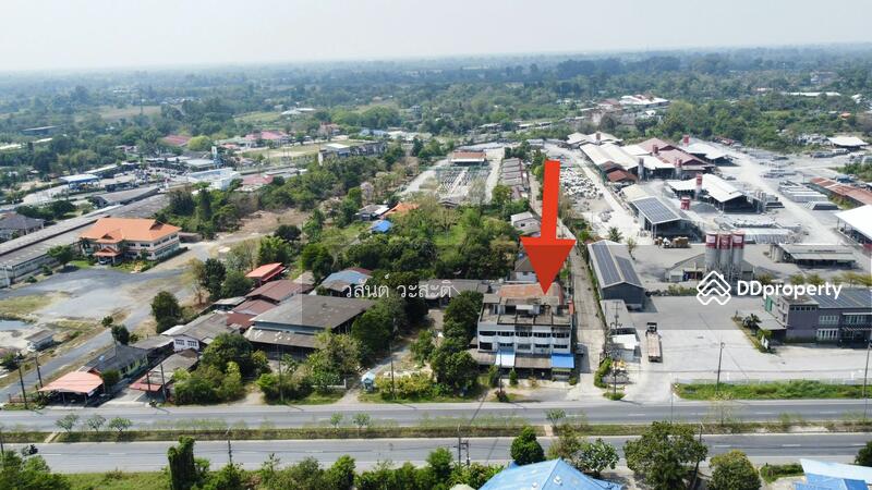 ขาย - ตึกแถว 3ชั้น ติดถนน ใกล้สามแยกบ้านนา-แก่งคอย พื้นที่ 29 ตร.ว. ทำเลดีค้าขายได้, นครนายก