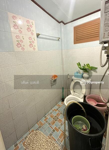For Sale - ตึกแถว 3ชั้น ติดถนน ใกล้สามแยกบ้านนา-แก่งคอย พื้นที่ 29 ตร.ว. ทำเลดีค้าขายได้, Nakhon Nayok