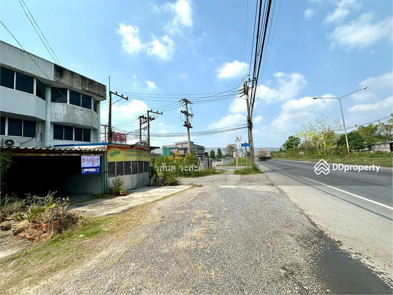 For Sale - ตึกแถว 3ชั้น ติดถนน ใกล้สามแยกบ้านนา-แก่งคอย พื้นที่ 29 ตร.ว. ทำเลดีค้าขายได้, Nakhon Nayok