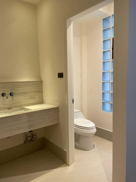 Home office near BTS Ploenchit, Bangkok, Khlong Tan Nua, Watthana, Bangkok, , 220 sqm, Shophouse For Rent, by ปรินทร์ญาดา ชิณโชติ, 11789725 - DDproperty.com