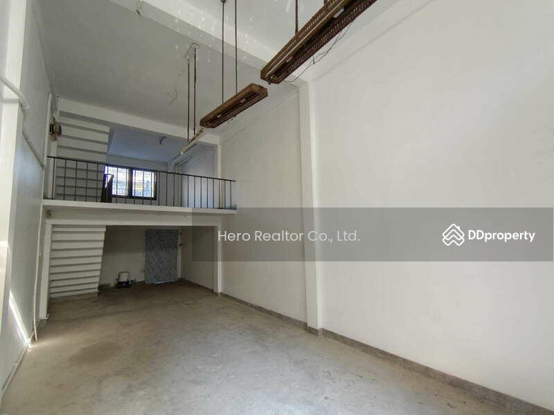 For Rent - For Rent Bangkok Shophouse Sukhumvit BTS Punnawithi Bang Na BRE23730, Bangkok