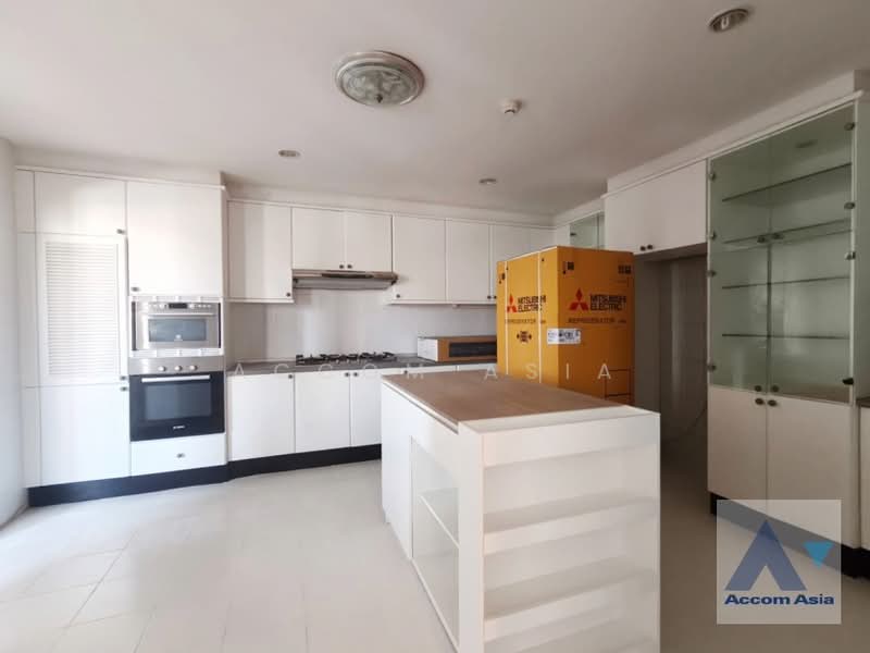 Pet friendly - High rise Apartment in Phrom Phong, Bangkok, Khlongtoei Nua, Watthana, Bangkok, 3 Bedrooms, 320 sqm, Apartment For Rent, by Accom Asia, 11790960 - DDproperty.com