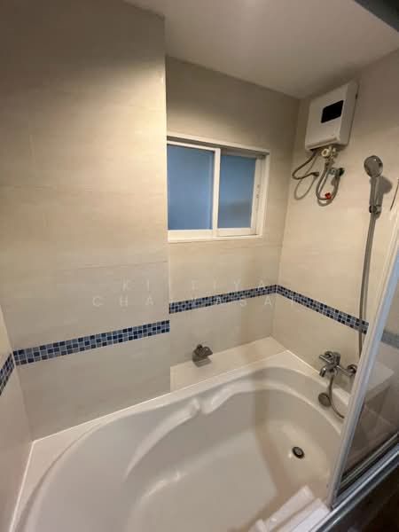 Life @ Ratchada-Huai Khwang, Bangkok, 189 Pracharatbamphen Road, Huai Khwang, Bangkok, 1 Bedroom, 41 sqm, Condo For Sale, by Kittiya Chaiyasat, 11790987 - DDproperty.com