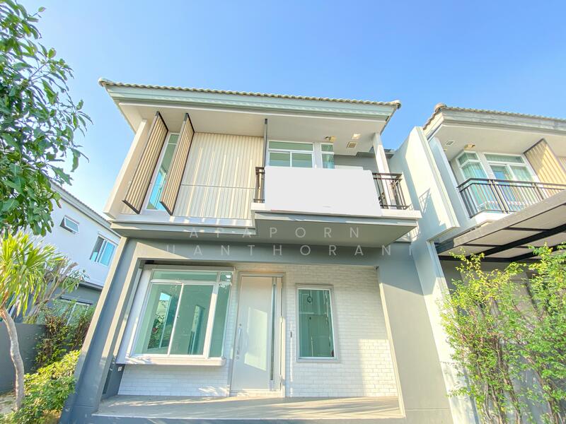 For Sale - Inizio 3 ปิ่นเกล้า-วงแหวน บ้านมุม รั้วสูง เป็นส่วนตัว สภาพดีเยี่ยม ราคาพิเศษมาก, Nonthaburi