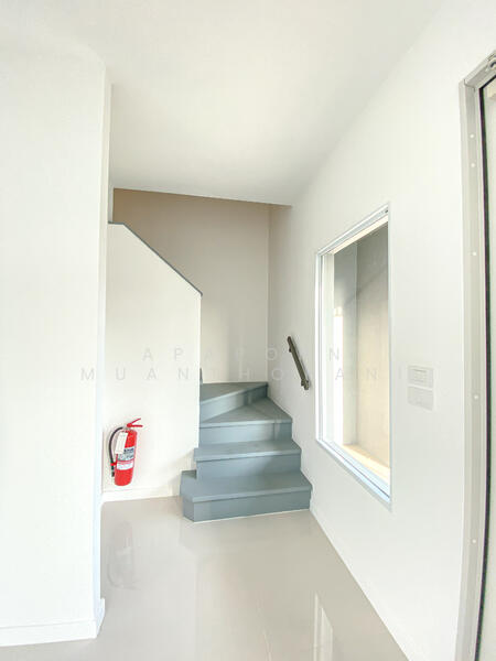 Inizio 3 ปิ่นเกล้า-วงแหวน บ้านมุม รั้วสูง เป็นส่วนตัว สภาพดีเยี่ยม ราคาพิเศษมาก, นนทบุรี, ศาลากลาง, บางกรวย, นนทบุรี, 169 ตร.ม., บ้านเดี่ยว ขาย, โดย Apaporn Muanthorani, 11791649 - DDproperty.com