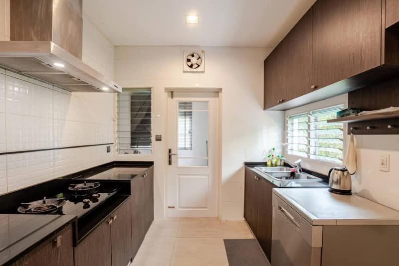 Nantawan Ramintra-Paholyothin 50, Bangkok, Thep Rak Road, Tha Rang, Bang Khen, Bangkok, 4 Bedrooms, 291 sqm, Single Detached House For Sale, by Agent Pla, 11791790 - DDproperty.com