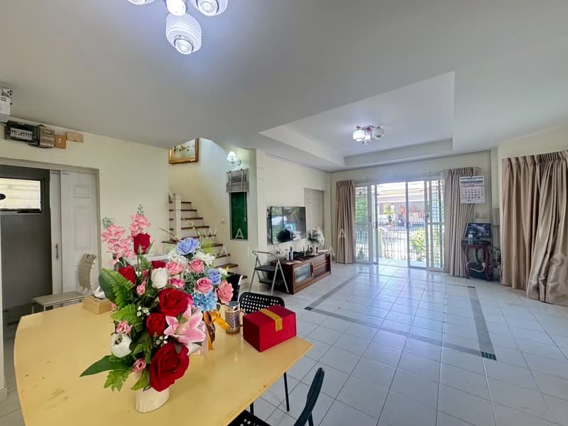 หมู่บ้านชลลดา สุวรรณภูมิ, Samut Prakan, Srisa Chorakhe Noi, Bang Sao Thong, Samut Prakan, 4 Bedrooms, 150 sqm, Single Detached House For Sale, by Wanida Dechametarkul, 11792092 - DDproperty.com