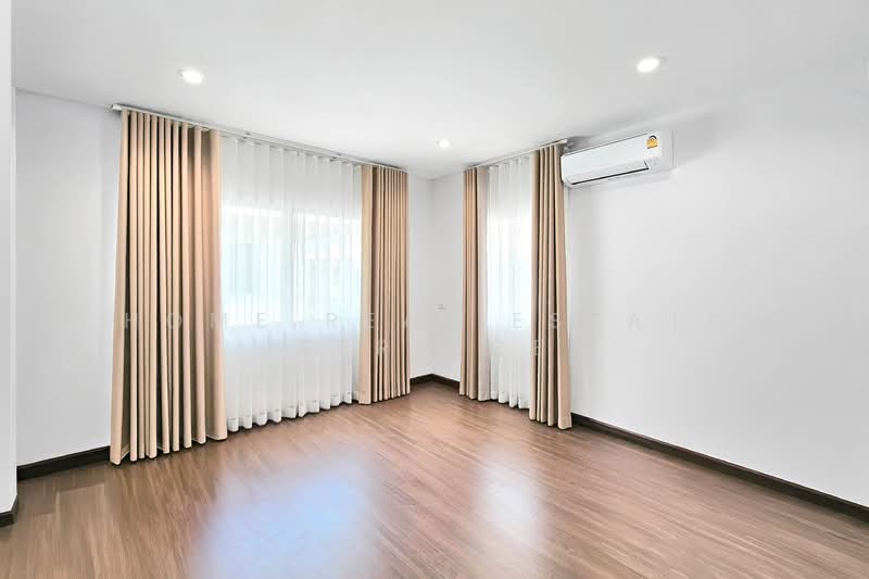 ศุภาลัย พาร์ควิลล์ 2 พหลโยธิน 48, Bangkok, Anusaowari, Bang Khen, Bangkok, 3 Bedrooms, 190 sqm, Single Detached House For Sale, by HOME Real Estate Service, 11792370 - DDproperty.com